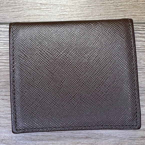🔥 Burberry 🔥 Leather Coin Wallet - EUC - Picture 3 of 12